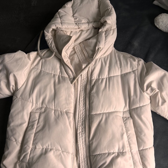 Zara Puffer Jacket - Picture 6 of 9